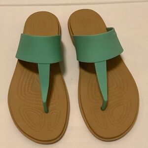 Crocs| Tulum Flip Flop Sandals 7 Vacation Resortwear Beach Casual Mint Green